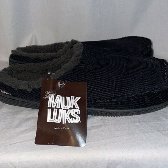 Muk Luks slippers  - Picture 5 of 8